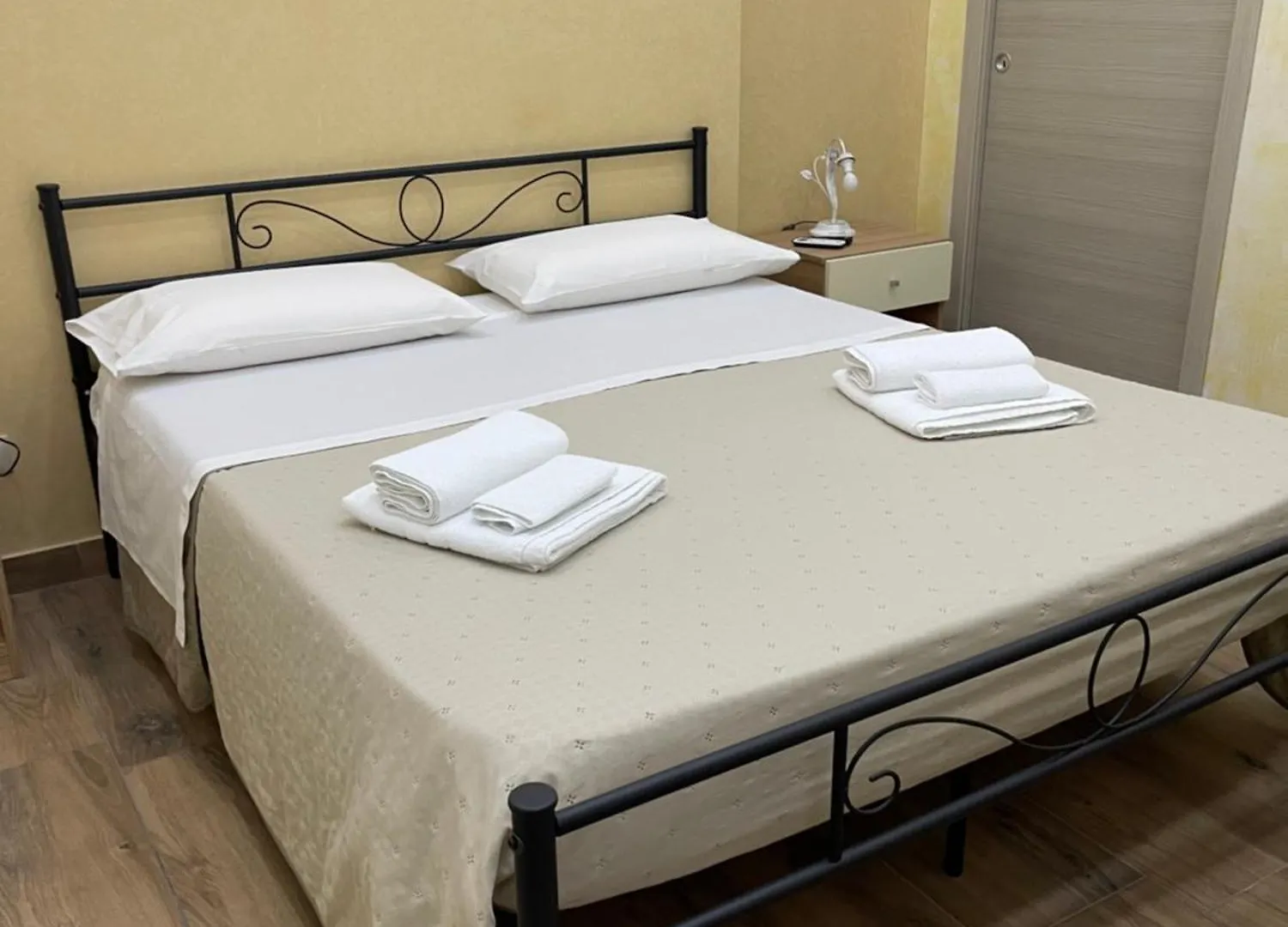 Calabro 21 Appartament Catania Guest house